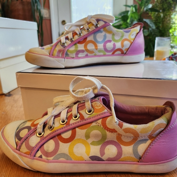 Coach Barrett lace canvas sneaker. Multi pink, size 7.5 - Picture 9 of 13